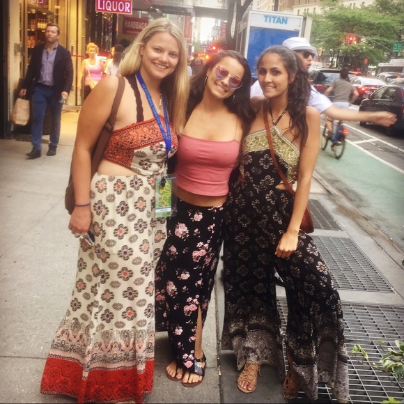 Meet your Posher, Victoria - Picture 2 of 3